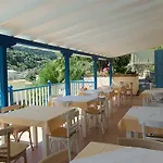 Odyssey Hotel 2*