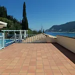 Odyssey Hotel 2*