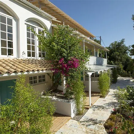 Odyssey Hotel Áyios Nikítas