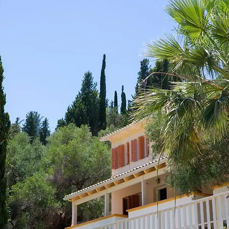 Odyssey Hotel 2*