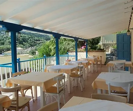 Odyssey Hotel 2*