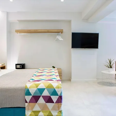 Odyssey Áyios Nikítas